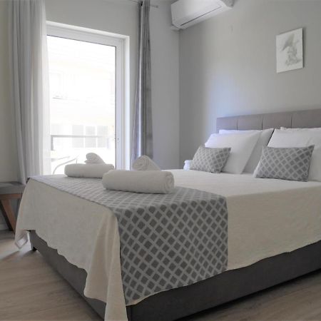 Porto Plaza City Center Apartment Ac/Wifi كاندية المظهر الخارجي الصورة