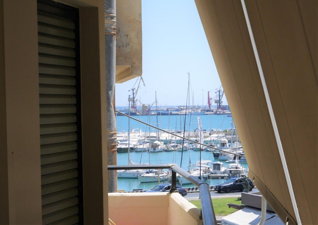 Porto Plaza City Center Apartment Ac/Wifi كاندية المظهر الخارجي الصورة