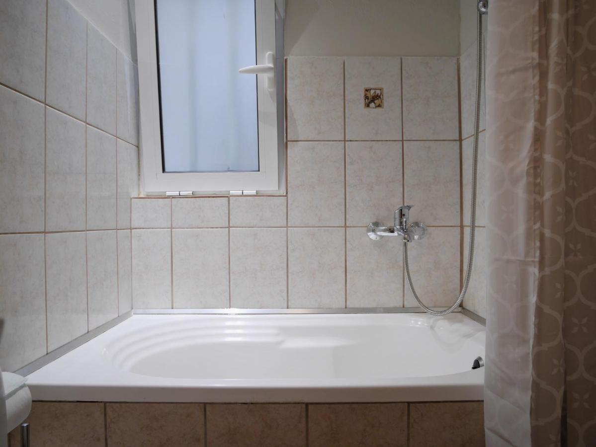 Porto Plaza City Center Apartment Ac/Wifi كاندية المظهر الخارجي الصورة